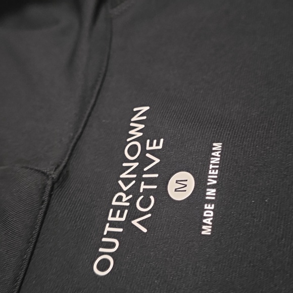 NWT Kelly Slater's Outerknown Active Wear Black Hooded Fleece. Various Sizes - Picture 6 of 11